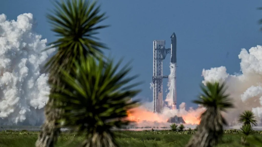 SpaceX launches Starship on another test flight, this time with the most advanced