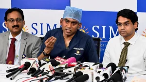 Single-incision spine procedure at SIMS Hospital restores mobility in octogenarian