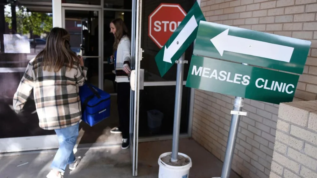 U.S. measles outbreak the worst in 35 years: official data