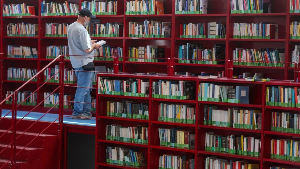 As AI firms transition from downloading popular books to shredding rare ones, readers and booksellers