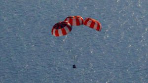 The science of Gaganyaan parachutes | Explained