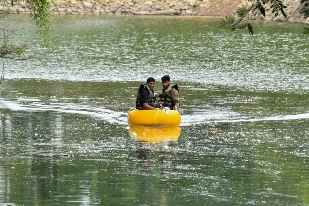 Garbage dumping in Bengaluru's lakes turns fatal for Indian darters